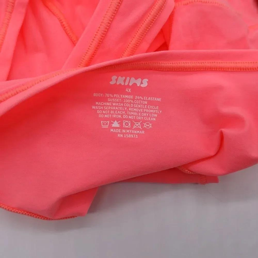 SKIMS Fits Everbody Thong in Sorbet Size 4X